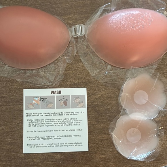 Seamless Adhesive Bra in Pink - Picture 2 of 4